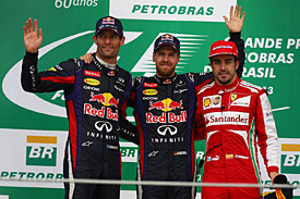 Vettel uzavřel rekordní sezónu triumfem